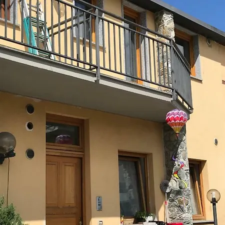 Casa Vacanze Nicoletta Aosta Exterior photo
